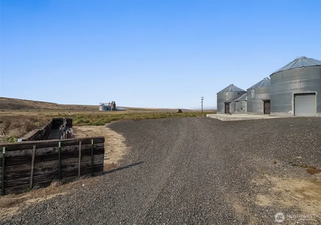 Photo 2 of House for sale at 2171 N Moody Rd, Odessa, WA 99159 | MLS# NWM2571365 | Listing updated on 2026-09-25