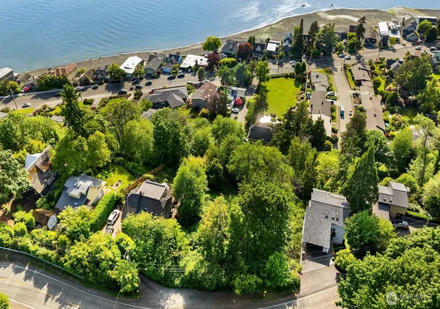 Photo 4 of Land for sale at 5213 Sw Jacobsen Rd, Seattle, WA 98033 | MLS# NWM2571387 | Listing updated on 2026-09-25
