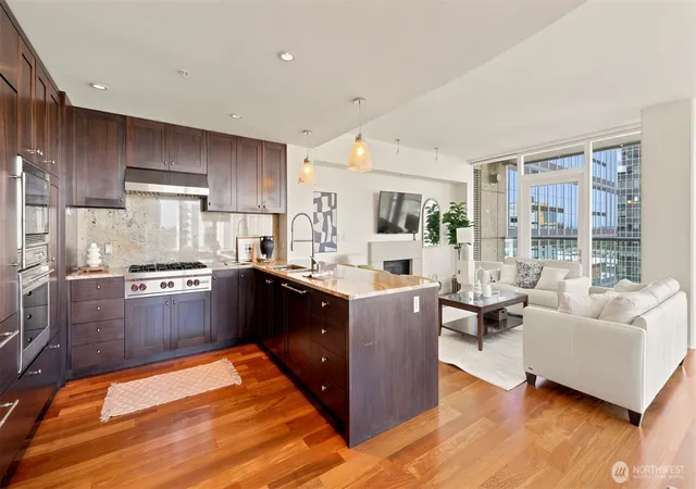 Photo 3 of Condo for sale at 500 106Th Ave Ne #1501, Bellevue, WA 98004 | MLS# NWM2571393 | Listing updated on 2026-09-26