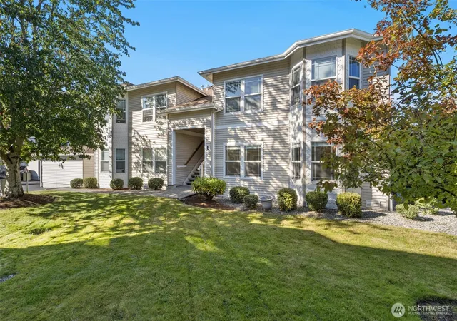 Photo 1 of Condo for sale at 10025 9th Avenue W #E102, Everett, WA 98204 | MLS# NWM2571399 | Listing updated on 2026-10-18