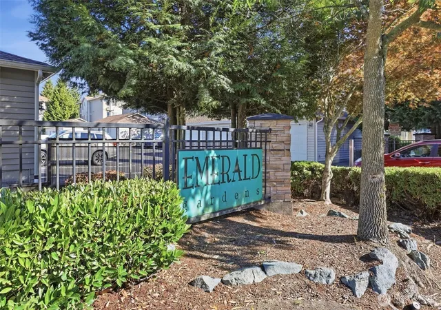 Photo 2 of Condo for sale at 10025 9th Avenue W #E102, Everett, WA 98204 | MLS# NWM2571399 | Listing updated on 2026-10-18