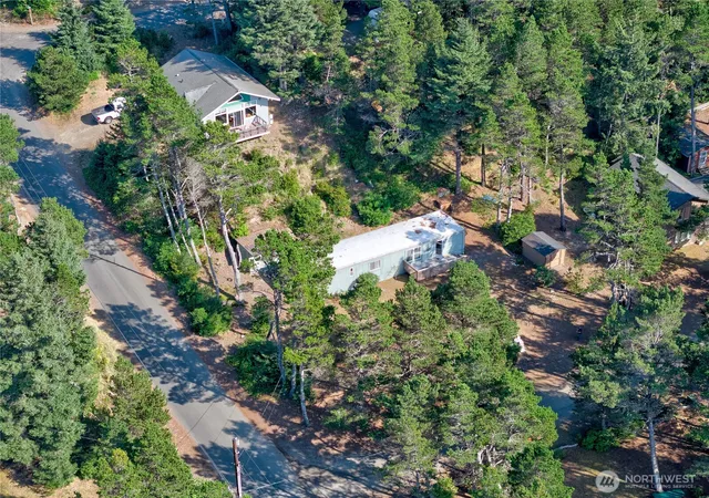 Photo 3 of Manufactured home for sale at 27914 K Ln, Ocean Park, WA 98640 | MLS# NWM2571418 | Listing updated on 2026-09-25