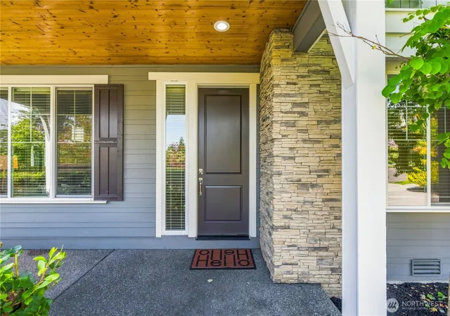 Photo 3 of Single family home for sale at 10833 Ne 190th Place, Bothell, WA 98011 | MLS# NWM2571427 | Listing updated on 2026-09-29
