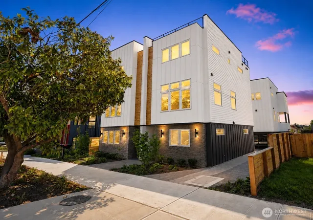 Photo 1 of Townhouse for sale at 1131 Nw B 60th St, Seattle, WA 98107 | MLS# NWM2571440 | Listing updated on 2026-10-01