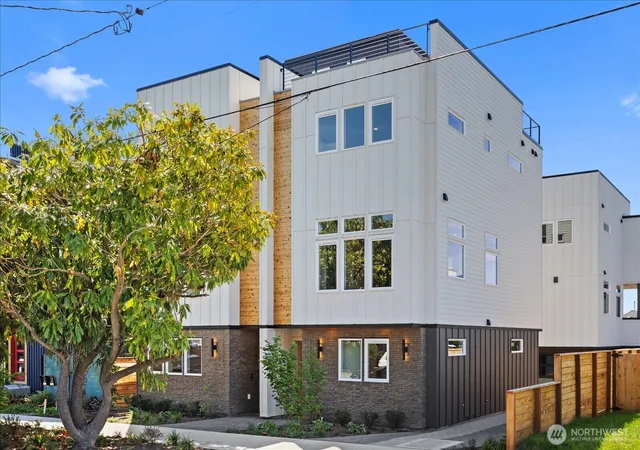 Photo 1 of Townhouse for sale at 1131 Nw B 60th St, Seattle, WA 98107 | MLS# NWM2571440 | Listing updated on 2026-10-22