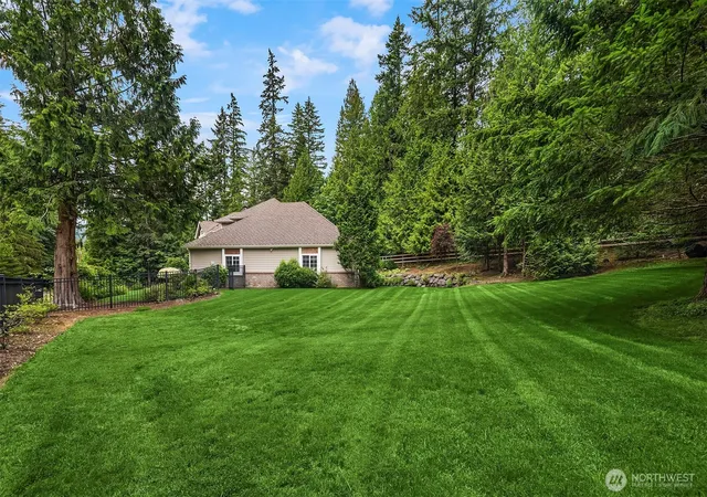 Photo 3 of Sale Pending at 15118 262nd Avenue SE, Issaquah, WA 98027 | MLS# NWM2571449 | Listing updated on 2026-09-21