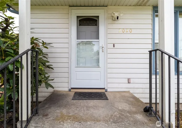 Photo 2 of Sale Pending at 2020 J St, Walla Walla, WA 99362 | MLS# NWM2571454 | Listing updated on 2026-09-23