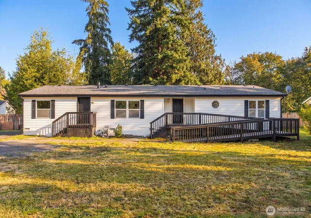 Manufactured home for sale at 5320 Erlands Point Rd NW, Bremerton, WA 98312 | MLS# NWM2571474