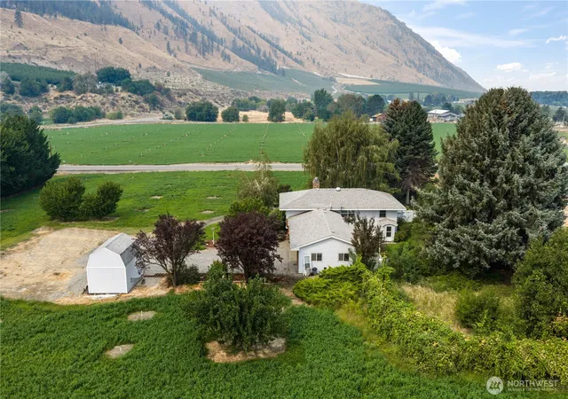 Photo 2 of Single family home for sale at 18 Cedar Ave, Brewster, WA 98812 | MLS# NWM2571477 | Listing updated on 2026-09-25
