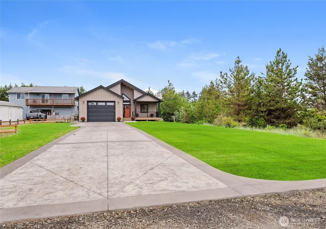 Photo 1 of Single family home for sale at 31604 G St, Ocean Park, WA 98640 | MLS# NWM2571483 | Listing updated on 2026-09-25