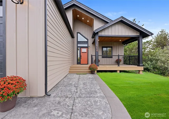 Photo 3 of Single family home for sale at 31604 G St, Ocean Park, WA 98640 | MLS# NWM2571483 | Listing updated on 2026-09-25