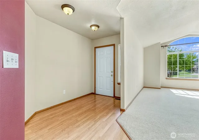 Photo 3 of Single family home for sale at 1716 Se Grassland Ct, College Place, WA 99324 | MLS# NWM2571488 | Listing updated on 2026-09-24