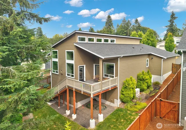 Photo 2 of Single family home for sale at 25719 Seabrook Pl Ne, Kingston, WA 98346 | MLS# NWM2571494 | Listing updated on 2026-09-29