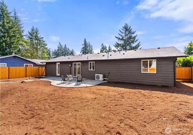 Photo 40 of Sale Pending at 3277 Madrona Dr SE, Port Orchard, WA 98366 | MLS# NWM2571497 | Listing updated on 2026-09-25
