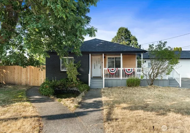 Single family home for sale at 409 3rd Avenue SE, Pacific, WA 98047 | MLS# NWM2571502