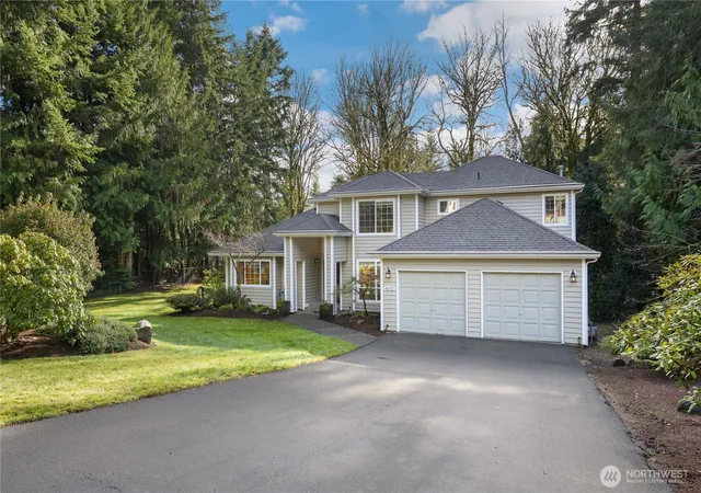 Photo 2 of Single family home for sale at 4642 Se Parsons Green Ct, Port Orchard, WA 98367 | MLS# NWM2571507 | Listing updated on 2026-09-25
