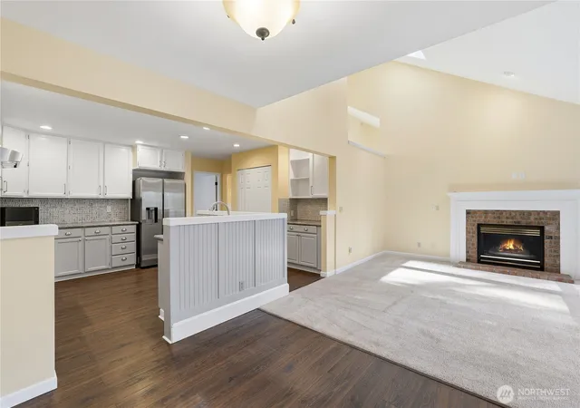 Photo 3 of Single family home for sale at 4642 SE Parsons Green Ct, Port Orchard, WA 98367 | MLS# NWM2571507 | Listing updated on 2026-09-25