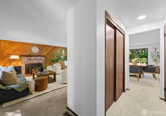 Photo 4 of Single family home for sale at 940 9Th Ave, Fox Island, WA 98333 | MLS# NWM2571508 | Listing updated on 2026-09-25