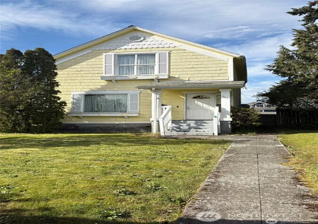 Photo 1 of Single family home for sale at 511 E 34th St, Tacoma, WA 98404 | MLS# NWM2571512 | Listing updated on 2026-09-25