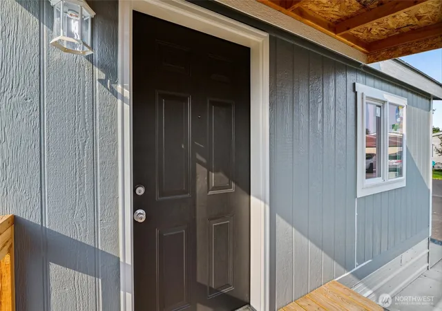 Photo 4 of Manufactured home for sale at 3211 W Wapato Dr #36, Moses Lake, WA 98837 | MLS# NWM2571531 | Listing updated on 2026-09-25