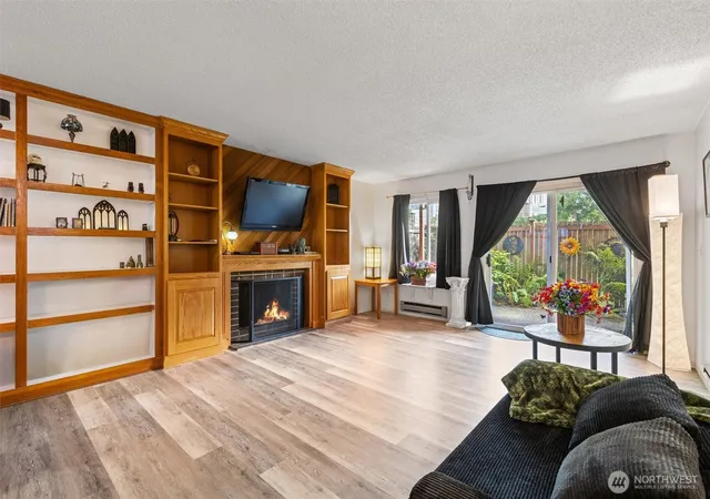 Photo 3 of Condo for sale at 8823 Holly Dr #L101, Everett, WA 98208 | MLS# NWM2571550 | Listing updated on 2026-09-25