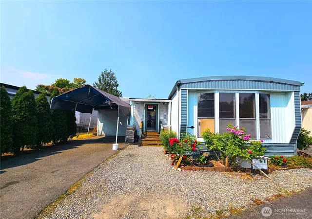Photo 1 of Manufactured home for sale at 159 136th Street S #15, Tacoma, WA 98444 | MLS# NWM2571578 | Listing updated on 2026-09-25