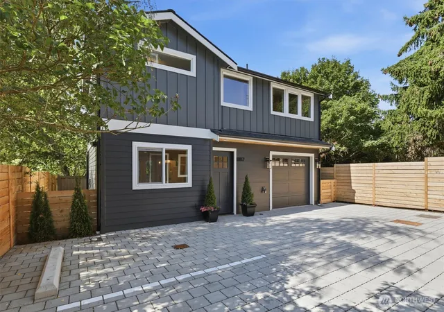 Photo 2 of Sale Pending at 8817 Densmore Ave N, Seattle, WA 98103 | MLS# NWM2571591 | Listing updated on 2026-09-25