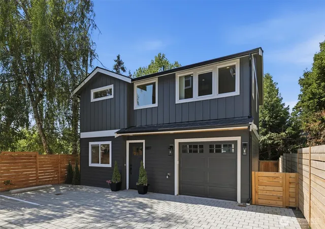 Photo 3 of Sale Pending at 8817 Densmore Ave N, Seattle, WA 98103 | MLS# NWM2571591 | Listing updated on 2026-09-25