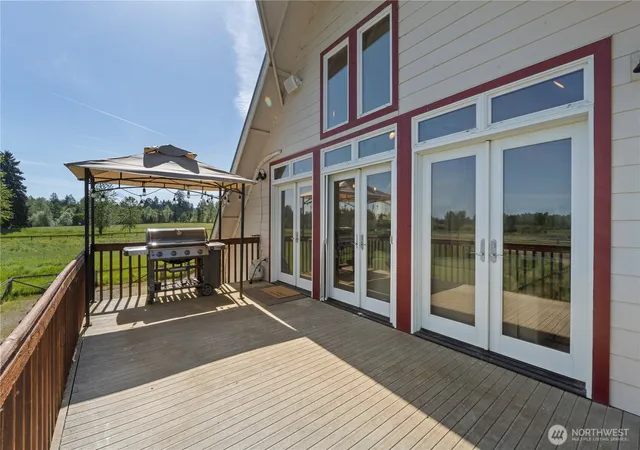 Photo 3 of Single family home for sale at 33111 78Th Ave E, Eatonville, WA 98328 | MLS# NWM2571620 | Listing updated on 2026-09-25