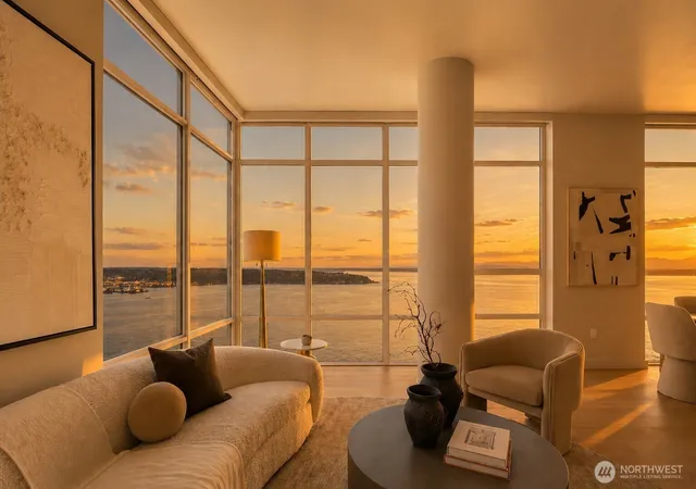 Photo 2 of Condo for sale at 121 Stewart St #3704, Seattle, WA 98101 | MLS# NWM2571621 | Listing updated on 2026-09-27