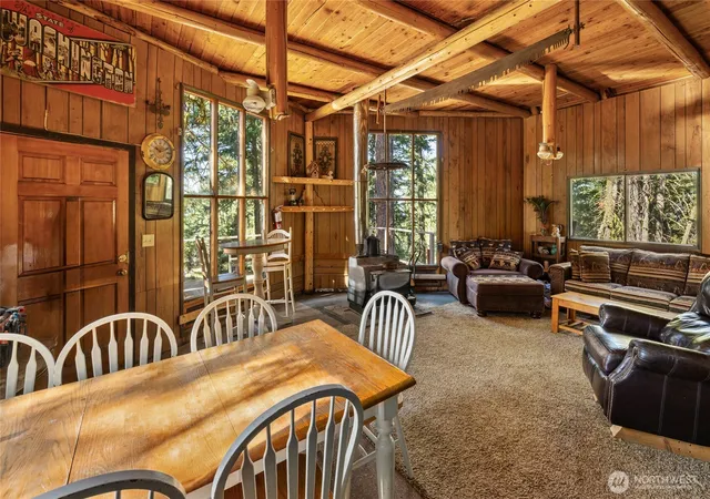 Photo 4 of Single family home for sale at 330 Eagle Rd, Cle Elum, WA 98922 | MLS# NWM2571640 | Listing updated on 2026-09-24