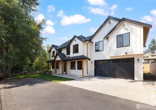 Photo 3 of Single family home for sale at 20101 75th Avenue Ne, Kenmore, WA 98028 | MLS# NWM2571641 | Listing updated on 2026-10-03