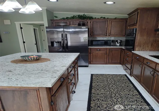 Photo 3 of Sale Pending at 7701 NE 339th Street, La Center, WA 98629 | MLS# NWM2571644 | Listing updated on 2026-09-24