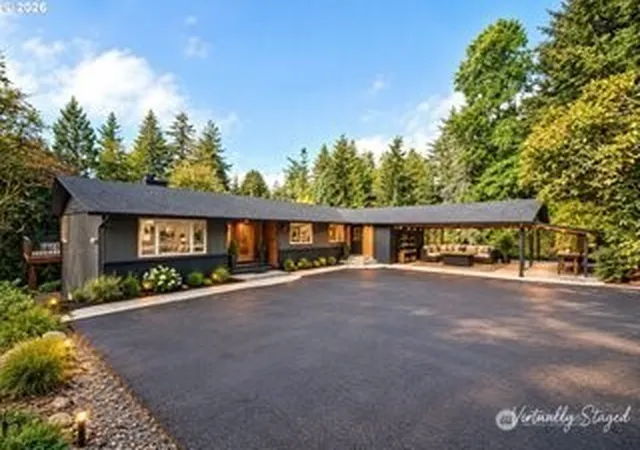 Photo 1 of Single family home for sale at 209 Sunset Dr, Longview, WA 98632 | MLS# NWM2571670 | Listing updated on 2026-10-24