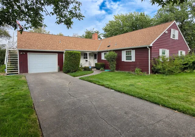 Photo 1 of Single family home for sale at 24 Shields Ave, Milton Freewater, OR 97862 | MLS# NWM2571677 | Listing updated on 2026-10-22