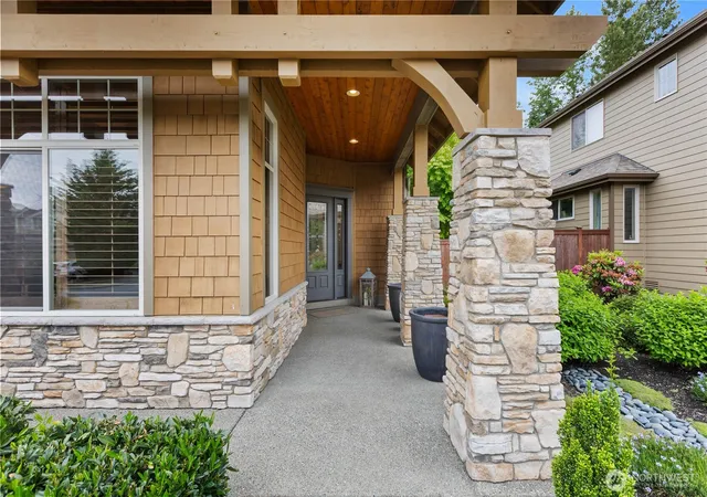 Photo 3 of Single family home for sale at 35918 Se Kendall Peak St, Snoqualmie, WA 98065 | MLS# NWM2571685 | Listing updated on 2026-09-25