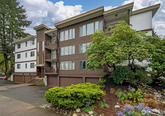 Photo 2 of Condo for sale at 3505 W Government Way #202, Seattle, WA 98199 | MLS# NWM2571692 | Listing updated on 2026-09-28