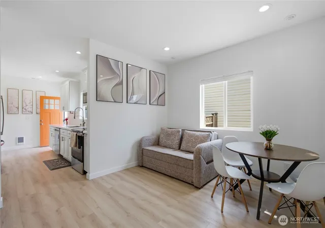 Photo 4 of Single family home for sale at 654 NW 53 Street, Seattle, WA 98107 | MLS# NWM2571697 | Listing updated on 2026-09-24