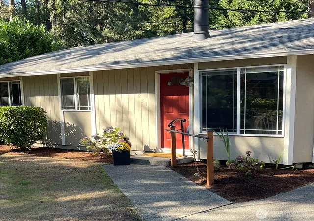 Single family home for sale at 3821 Firdrona Dr NW, Gig Harbor, WA 98332 | MLS# NWM2571698