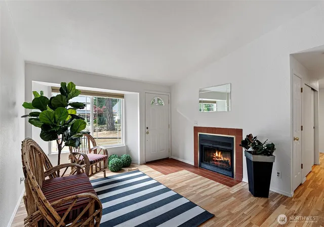 Photo 3 of Single family home for sale at 3821 Firdrona Dr NW, Gig Harbor, WA 98332 | MLS# NWM2571698 | Listing updated on 2026-09-26