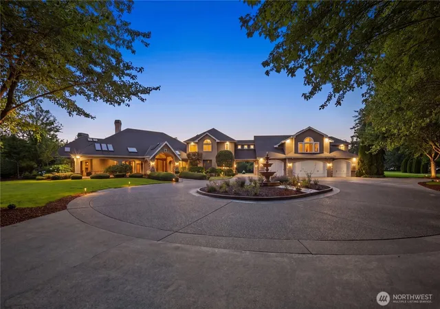 Photo 1 of Mansion for sale at 905 250th Avenue Ne, Sammamish, WA 98074 | MLS# NWM2571702 | Listing updated on 2026-10-01