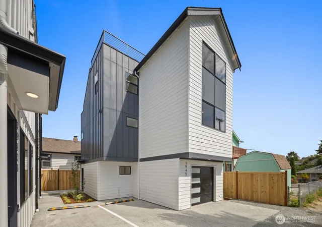 Photo 1 of Single family home for sale at 3945 S Morgan St, Seattle, WA 98118 | MLS# NWM2571715 | Listing updated on 2026-09-24