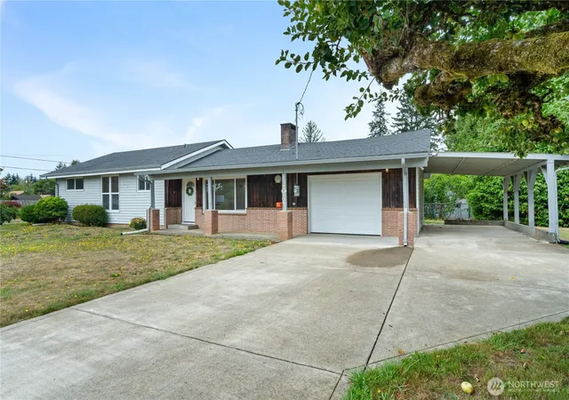 Single family home for sale at 1206 E Park Ave, Montesano, WA 98563 | MLS# NWM2571725