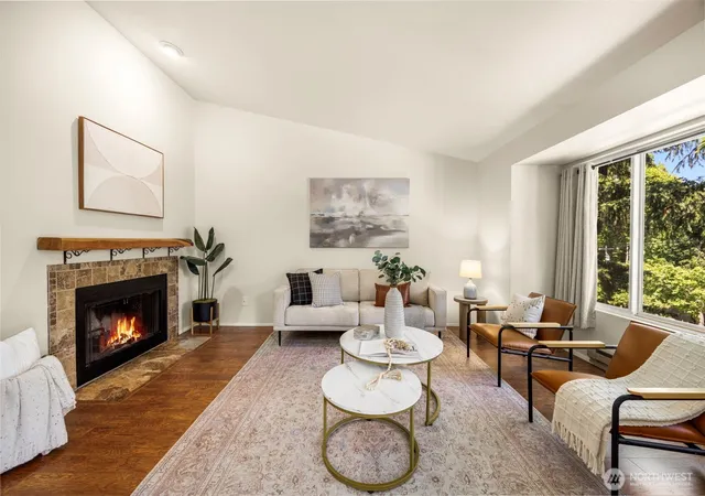 Condo for sale at 204 Mountain Park Blvd SW #C302, Issaquah, WA 98027 | MLS# NWM2571745