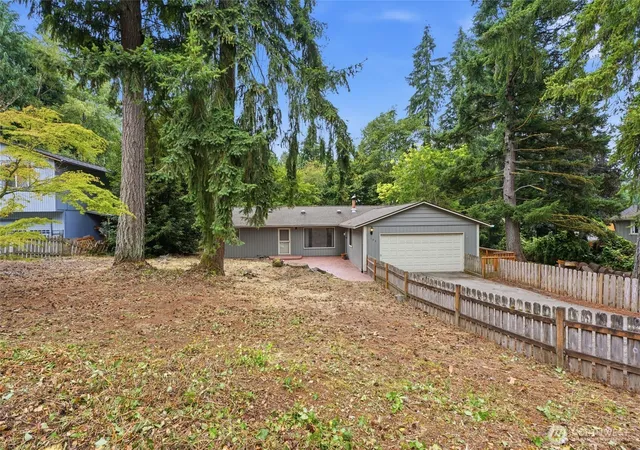Photo 3 of Single family home for sale at 108 Swiftwater Pl, Kelso, WA 98626 | MLS# NWM2571780 | Listing updated on 2026-09-28
