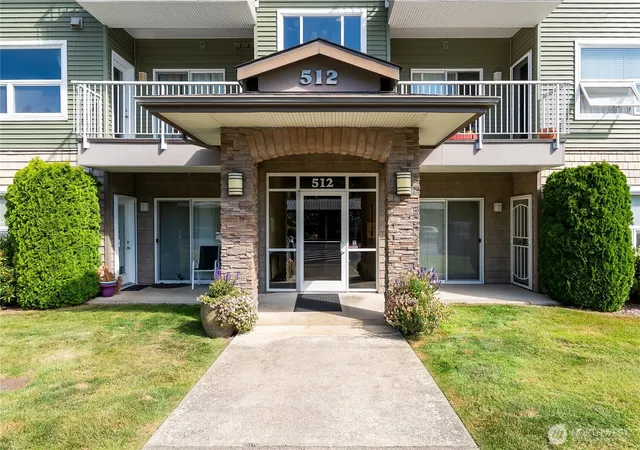 Photo 1 of Condo for sale at 512 Darby Dr #306, Bellingham, WA 98226 | MLS# NWM2571788 | Listing updated on 2026-09-30