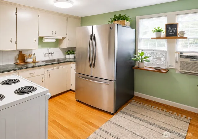Photo 3 of Single family home for sale at 3820 14th Avenue S, Seattle, WA 98108 | MLS# NWM2571802 | Listing updated on 2026-09-25