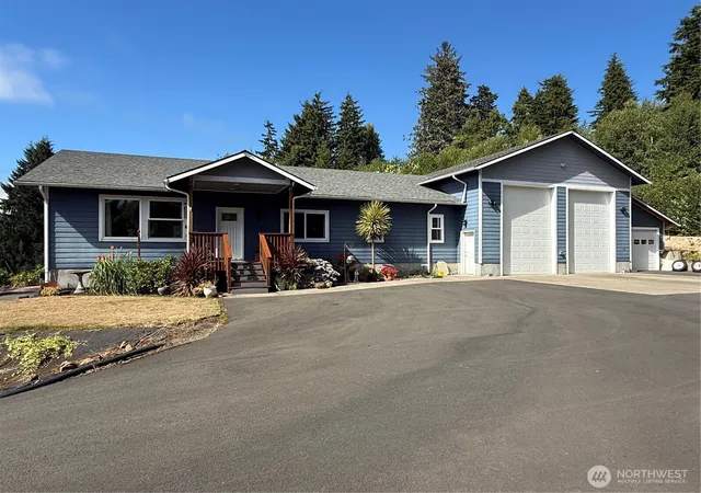 Photo 2 of Single family home for sale at 82 S Valley Ln, Naselle, WA 98638 | MLS# NWM2571806 | Listing updated on 2026-09-23