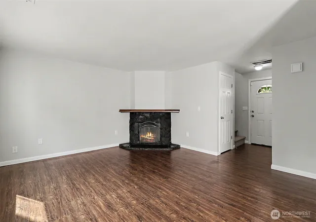 Photo 3 of House for sale at 33020 22Nd Pl S, Federal Way, WA 98003 | MLS# NWM2571811 | Listing updated on 2026-09-25