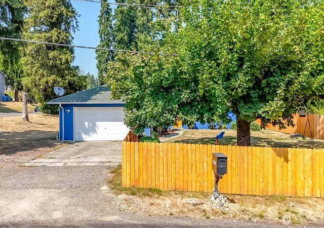 Photo 1 of Single family home for sale at 7001 148th Street E, Puyallup, WA 98375 | MLS# NWM2571816 | Listing updated on 2026-09-25